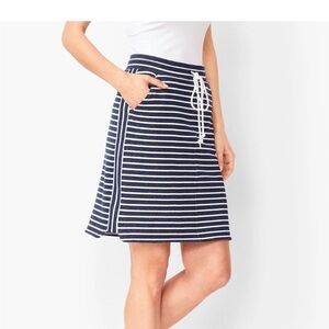 Talbots Navy and White Sparkly Striped Women's Skirt - Size SP - EUC